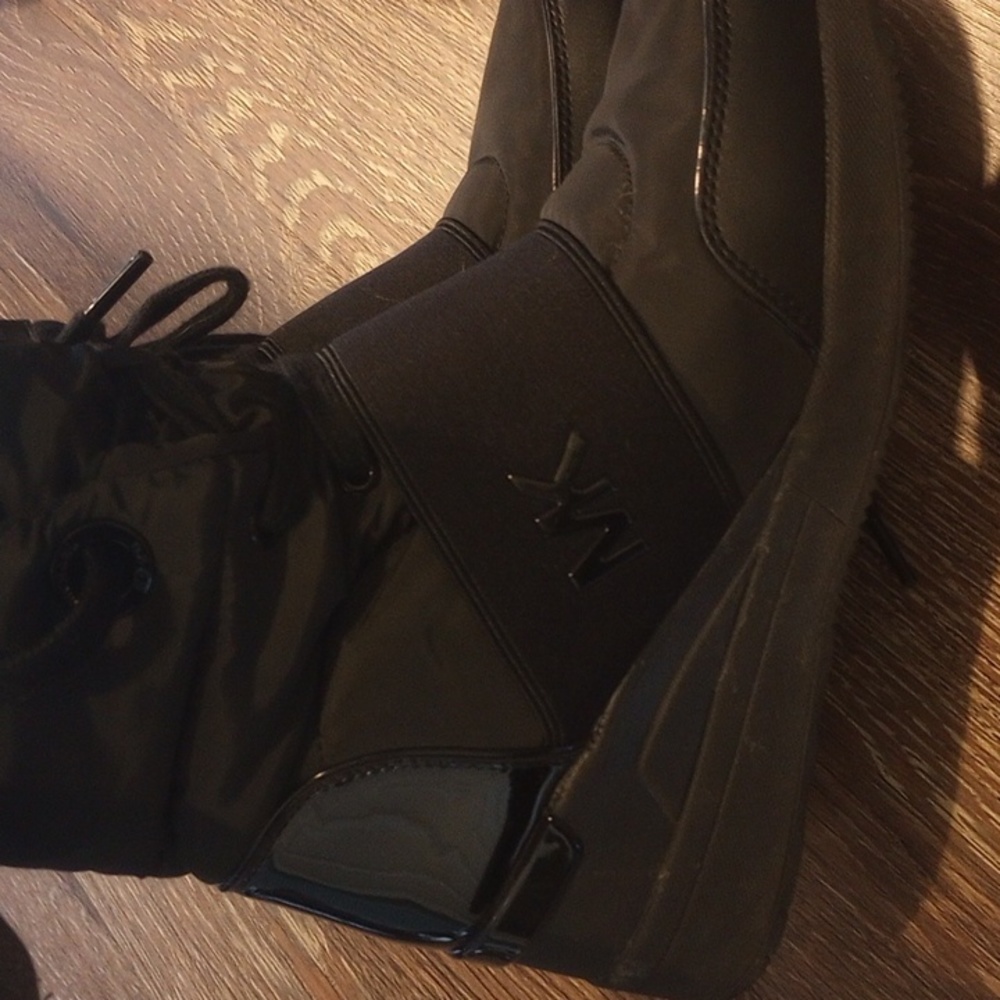 Michael kors boots
